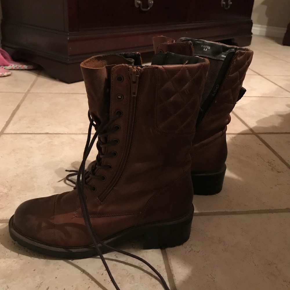 Steve Madden combat boots